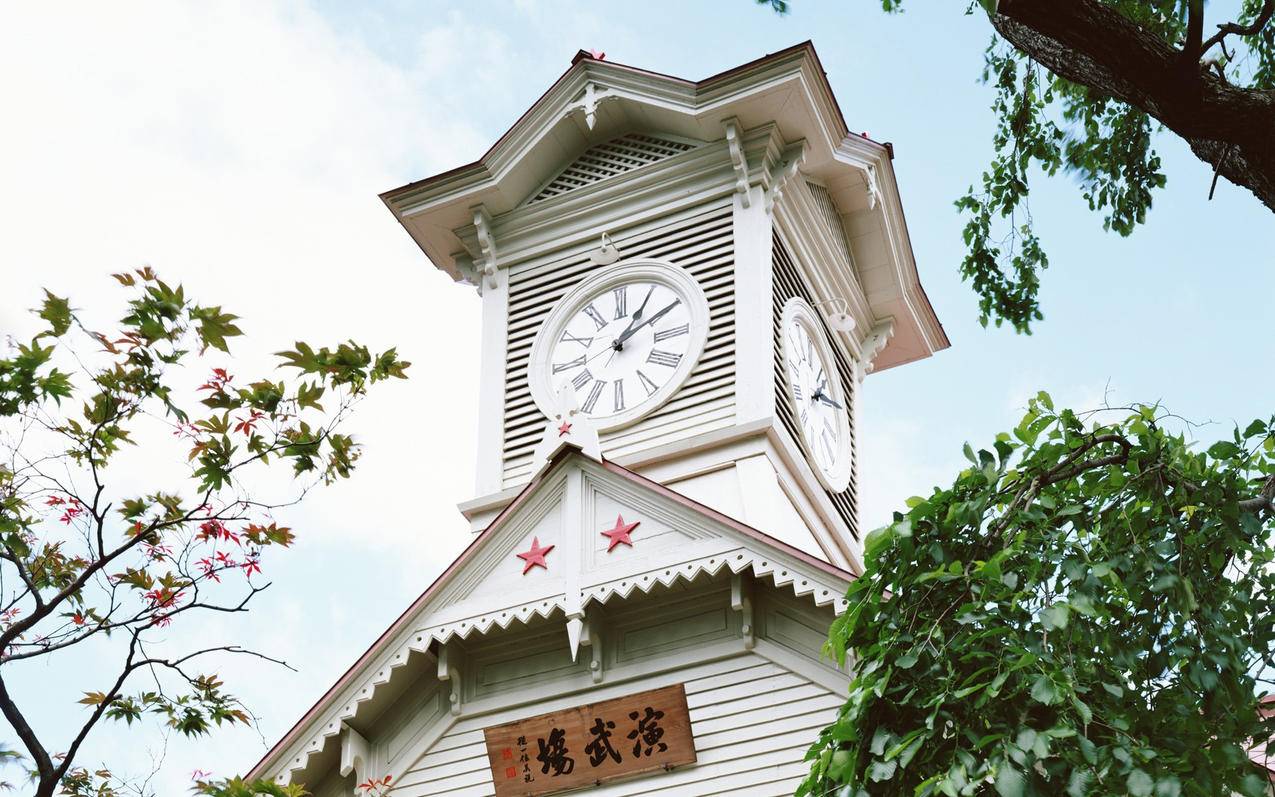 客服主管王小华